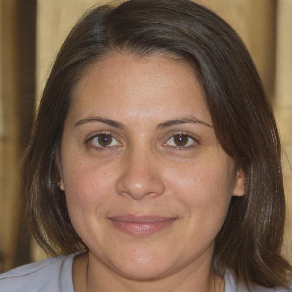 Elena Munteanu